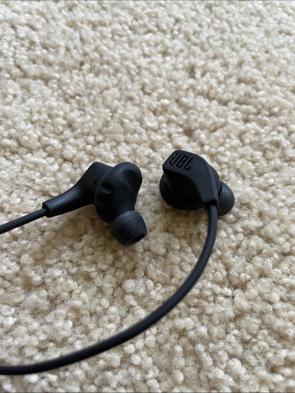 JBL Endurance Run 2 Wired - Waterproof Wired Sports in-Ear Headphones